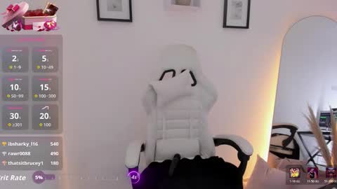 Katia  online show from 12.22.25