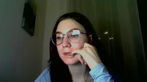 katie_foxi online show from 02.22.25