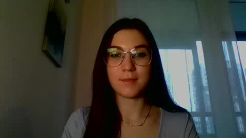 katie_foxi online show from 02.28.25