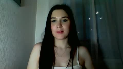 Snapshot of katie_foxi chatting on 05.24.26 katie_foxi online show from 05.24.26