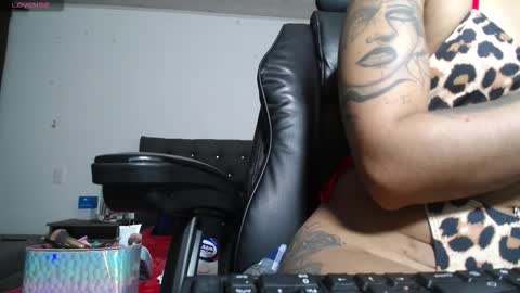 Daniela  online show from 11.05.25