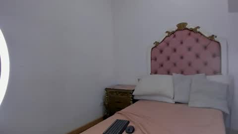 Snapshot of katiuska_7 chatting on 11.13.25 katiuska_7 online show from 11.13.25