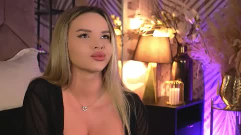 Snapshot of katjolie chatting on 02.16.26 KatJolie online show from 02.16.26