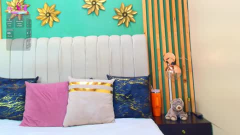 K A T L Y N  online show from 03.02.25