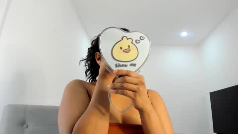 Follow me on instagram and twitter as correaktnees online show from 10.25.25