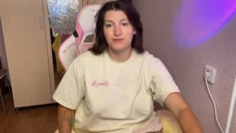 Snapshot of katrin_kristal chatting on 07.12.26 naked in pvt show 100 tk online show from 07.12.26