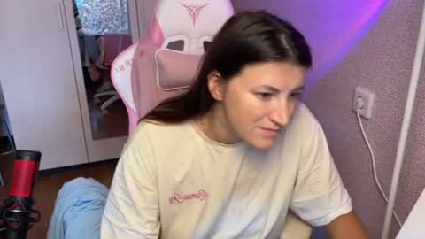 Snapshot of katrin_kristal chatting on 07.29.26 naked in pvt show 100 tk online show from 07.29.26