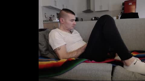 Snapshot of katsufr chatting on 01.22.25 demyx online show from 01.22.25