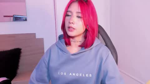 katta_martini_ online show from 11.21.25