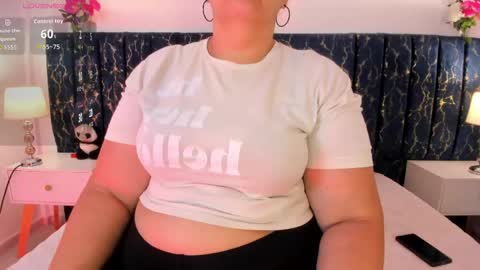Snapshot of katte_landerr chatting on 05.08.26 Katte online show from 05.08.26