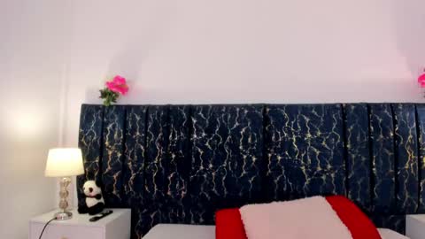 Snapshot of katte_landerr chatting on 06.04.26 Katte online show from 06.04.26