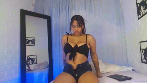 kattia online show from 02.25.25