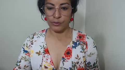 Snapshot of kattleyagray chatting on 07.10.26 KattleyaGrey online show from 07.10.26