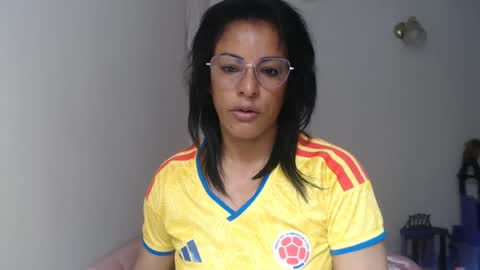 Snapshot of kattleyagray chatting on 07.20.26 KattleyaGrey online show from 07.20.26