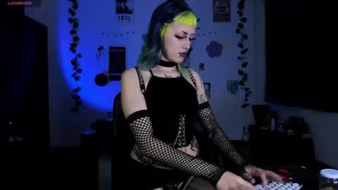 Snapshot of kattx_ chatting on 02.14.26 kattx independent model online show from 02.14.26