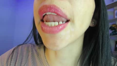 Snapshot of katty_mouth chatting on 05.01.26 Katty online show from 05.01.26