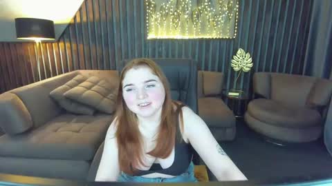 Snapshot of katty_rose8 chatting on 04.29.26 Katty online show from 04.29.26