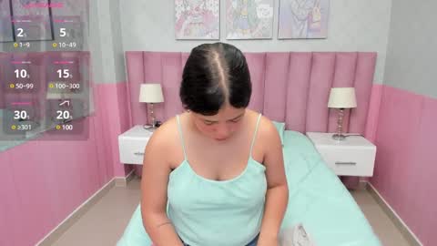 Snapshot of kattycurvy4u chatting on 02.26.25 katty online show from 02.26.25