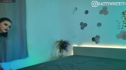vacation until November 3 online show from 07.24.26
