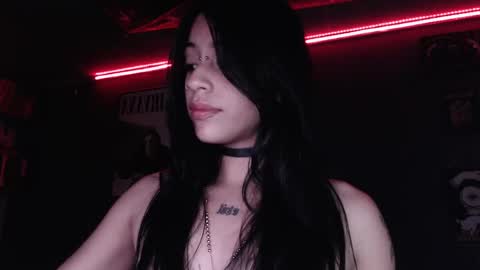 Snapshot of kattze chatting on 11.22.25 online show from 11.22.25