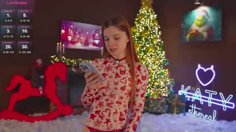 Snapshot of katy_ethereal chatting on 12.18.25 Katy - online show from 12.18.25