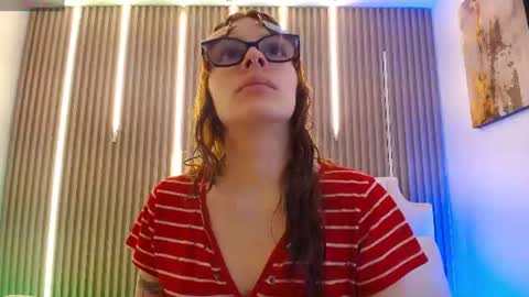 Snapshot of katy_van chatting on 06.29.26 Katy Van online show from 06.29.26