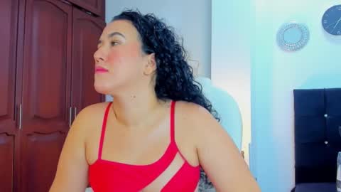 KATYAJHONSS online show from 02.21.25