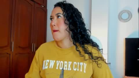 KATYAJHONSS online show from 10.04.25