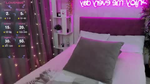 Kate online show from 11.16.25