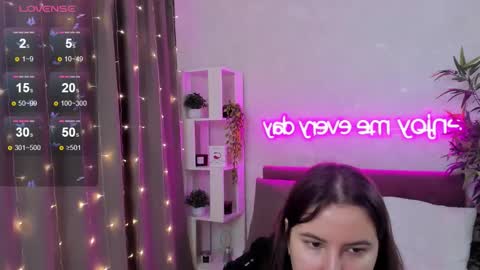 Kate online show from 11.26.25