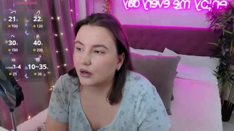 Kate online show from 12.21.25