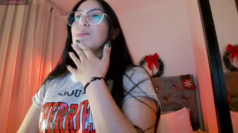 Snapshot of katybelladonna chatting on 01.03.25 KATY online show from 01.03.25