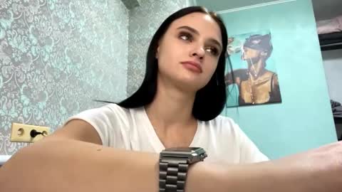Katy online show from 10.05.25