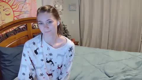 Snapshot of katynowhere chatting on 12.03.24 Katy online show from 12.03.24