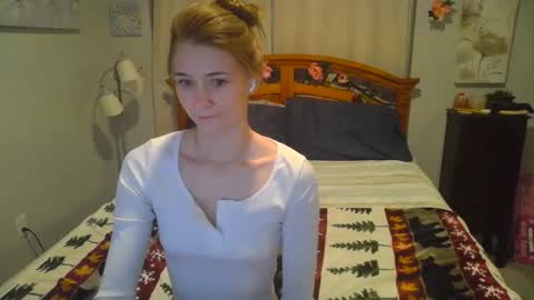 Snapshot of katynowhere chatting on 01.23.25 Katy online show from 01.23.25