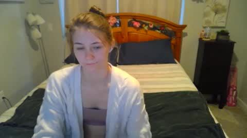 Snapshot of katynowhere chatting on 01.30.25 Katy online show from 01.30.25