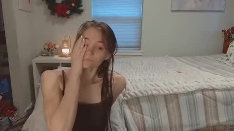 Snapshot of katynowhere chatting on 11.17.25 Katy online show from 11.17.25