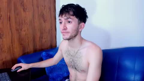 Snapshot of kavencastro chatting on 06.25.26 kavencastro online show from 06.25.26