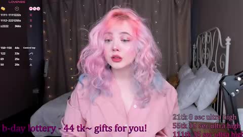 Yuki  online show from 02.28.25