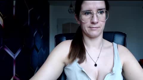 Snapshot of kayalips chatting on 12.11.24 KayaLips online show from 12.11.24