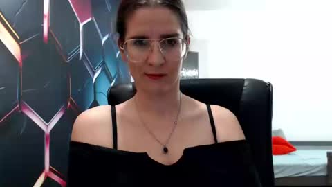 Snapshot of kayalips chatting on 12.20.24 KayaLips online show from 12.20.24