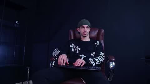 KaydenDrew online show from 12.15.25