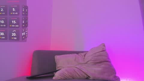 Snapshot of kaylarossi chatting on 01.27.25 Kayla online show from 01.27.25