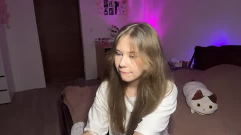 Snapshot of kaylawulfing chatting on 05.31.26 Nyelle online show from 05.31.26