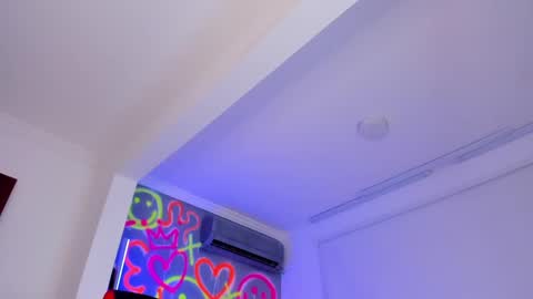 Snapshot of kayle______ chatting on 12.03.24 INSTAjohedija online show from 12.03.24