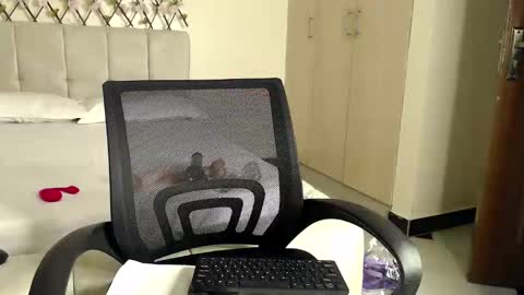 Kaylee online show from 10.23.25