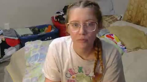 Snapshot of kayleekakesnslim chatting on 04.30.26 kaylee kakes online show from 04.30.26