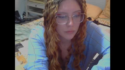 Snapshot of kayleekakesnslim chatting on 07.17.26 kaylee kakes online show from 07.17.26
