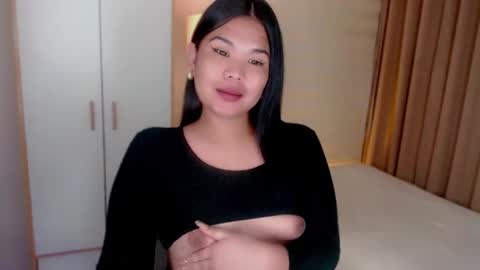 Y O U R        F U T U R E       K A Y L E E  online show from 01.13.25