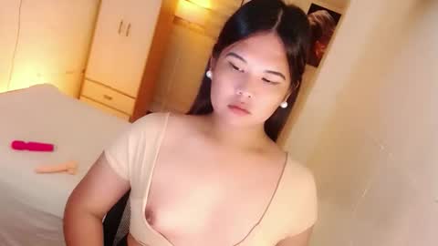 Y O U R        F U T U R E       K A Y L E E  online show from 09.27.25